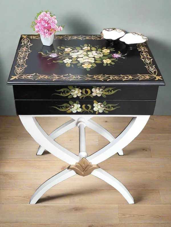 Elisa Black & White side Table Hand Painted