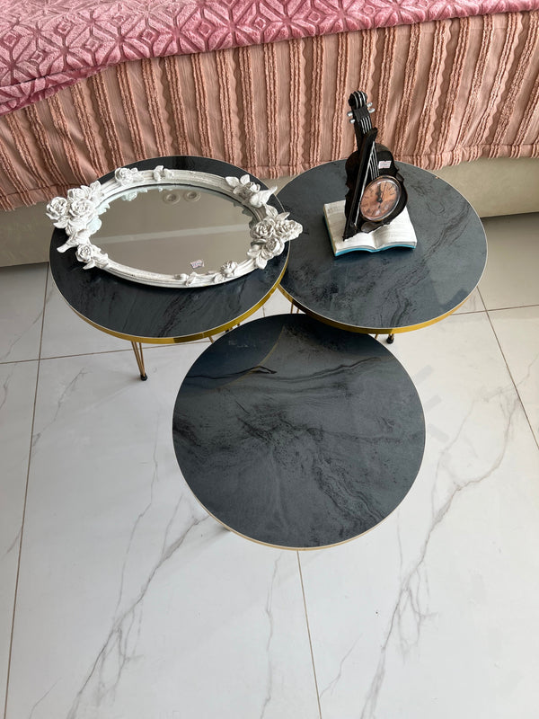 Set of 3 nesting table 003