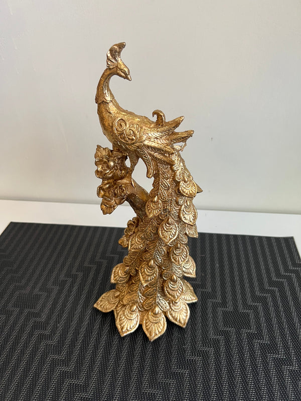 Peacock Sculpture Gold 03