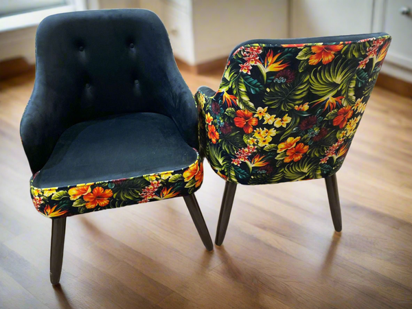 Allure Chair 022 with table
