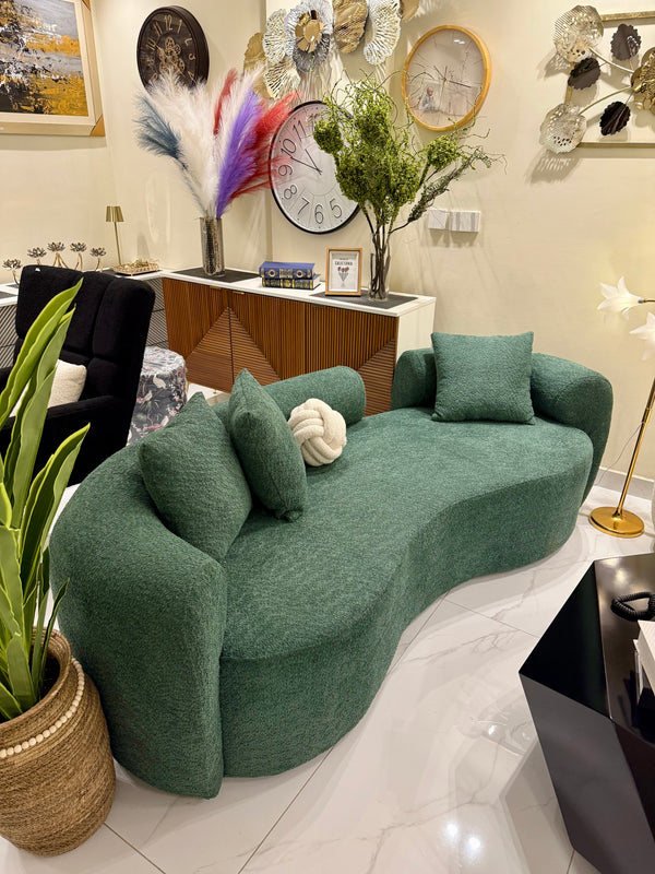 Isle boucle curved sofa