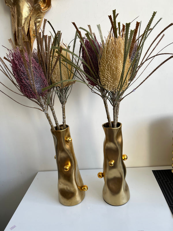 Irregular Flower Vase gold