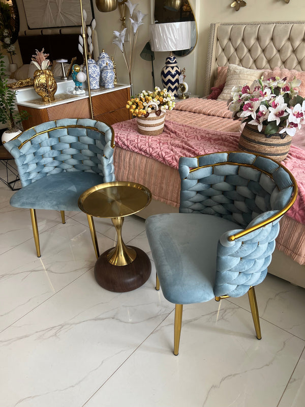 Knotella Chair set with Table