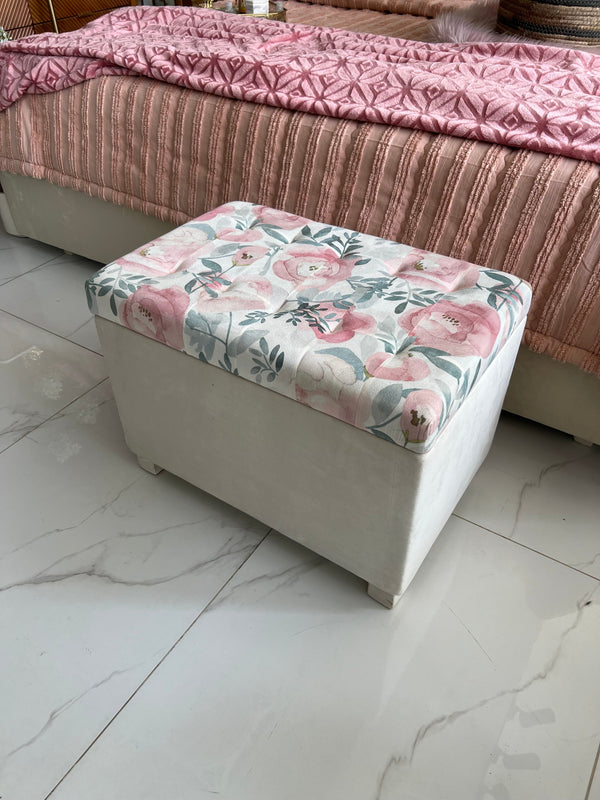 Jimmy storage Stool 08