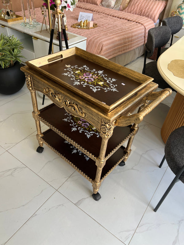 Hand painted trolley 05