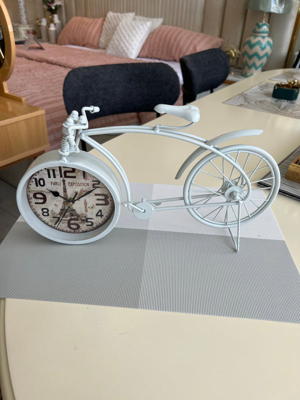 Cycle Rustic clock 01