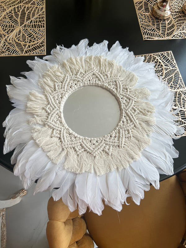 Macrame mirror 02