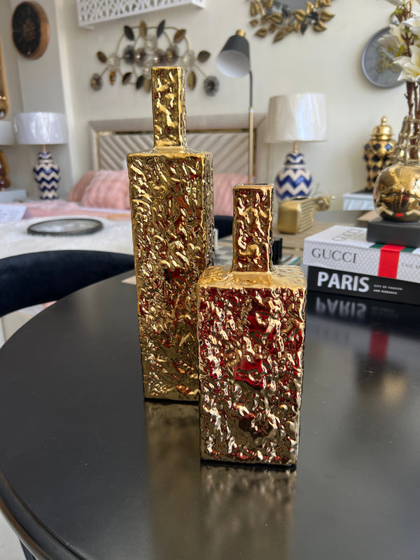 Gold Textured Vase 03