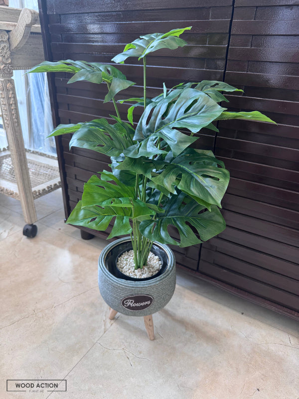 Artificial plant 001