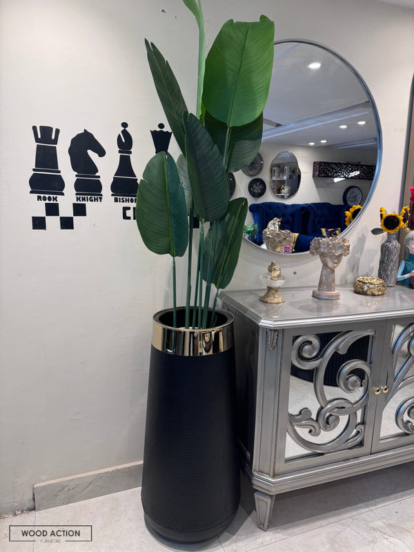 Banana Artificial plants and planter 01