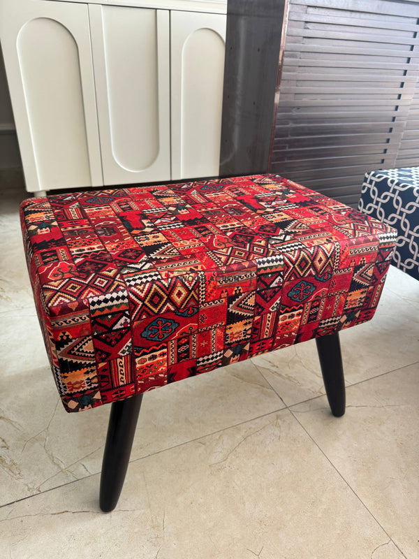 BJ Stool 08