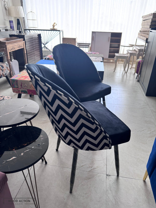 Dawn chair 04 (one only)