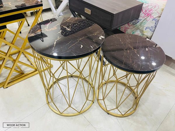 Jerry Nesting table set of 2